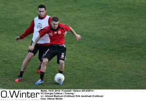 Auf den Fußballtrainingsplan stand: Taktisches Verschieben