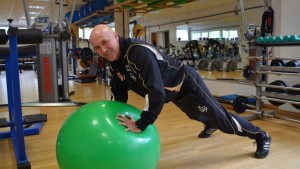 Fitnessplan und Fitnesstraining vom Profi Fitnesstrainer Dirk Keller